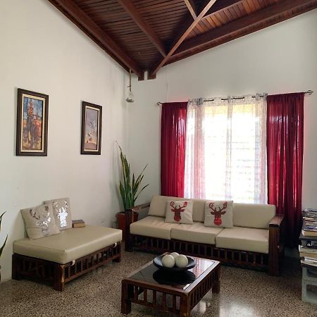 ליברייה Hostal My Green House מראה חיצוני תמונה