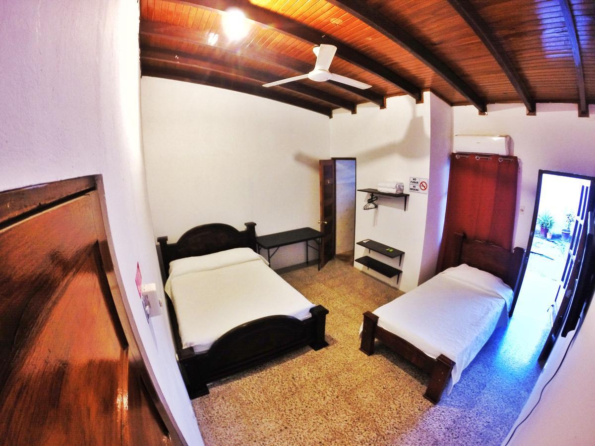 ליברייה Hostal My Green House מראה חיצוני תמונה