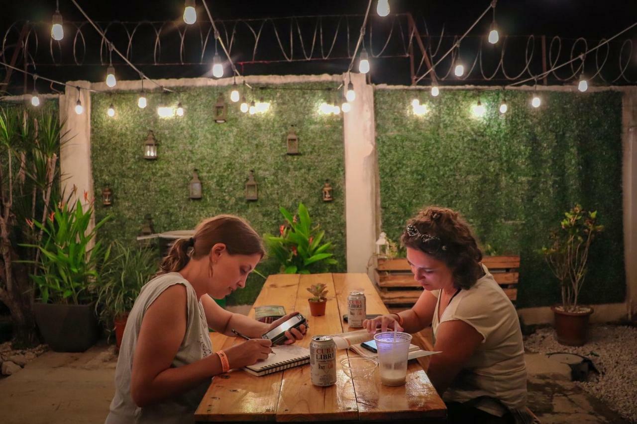 ליברייה Hostal My Green House מראה חיצוני תמונה